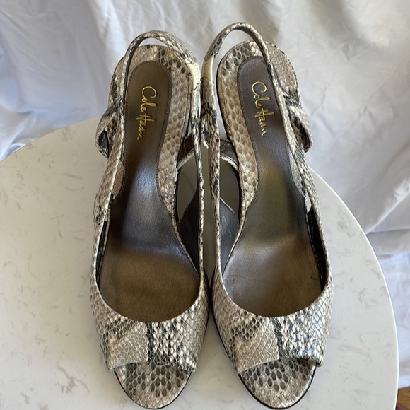 Cole Haan Women’s Size 11 Faux Snakeskin - Picture 2 of 7